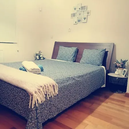 Ferienhaus Irinas Country Home! Trimiklini